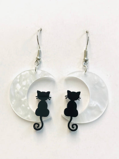 Black Cats Sit in the Moon Earrings – Halloween Jewelry for Cat Lovers